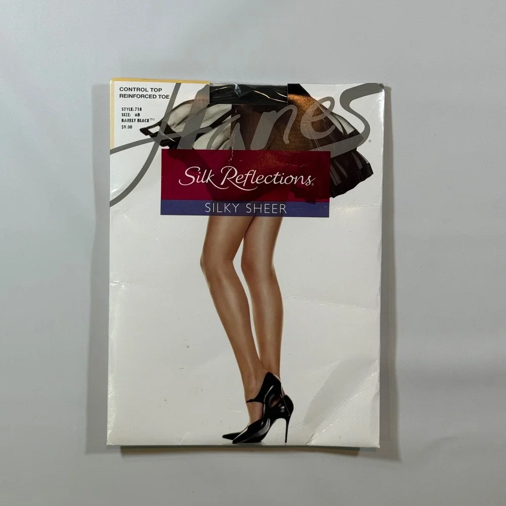 Hanes Silk‎ Reflections Pantyhose Style #718 AB Barely Black Silky Sheer Control